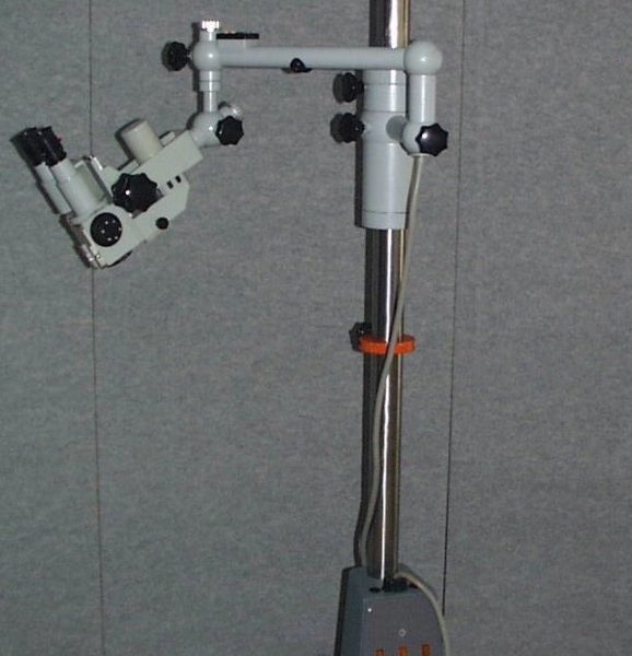 Zeiss Opmi Operációs Mikroszkóp